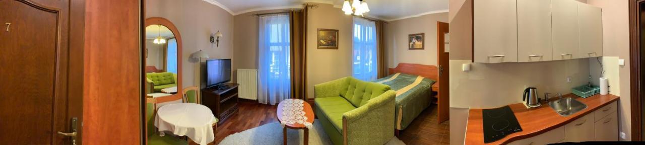 Apartamenty Classic Rewal Exteriör bild