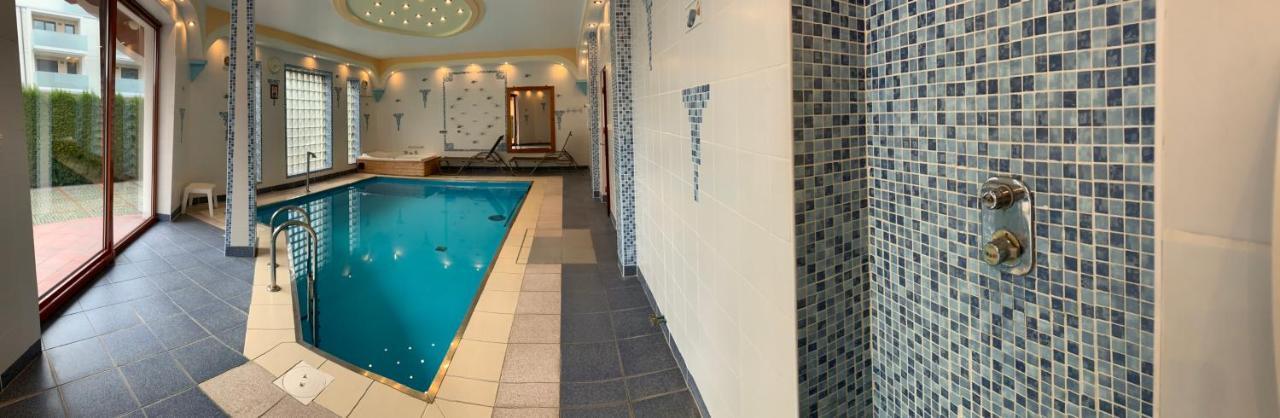 Apartamenty Classic Rewal Exteriör bild