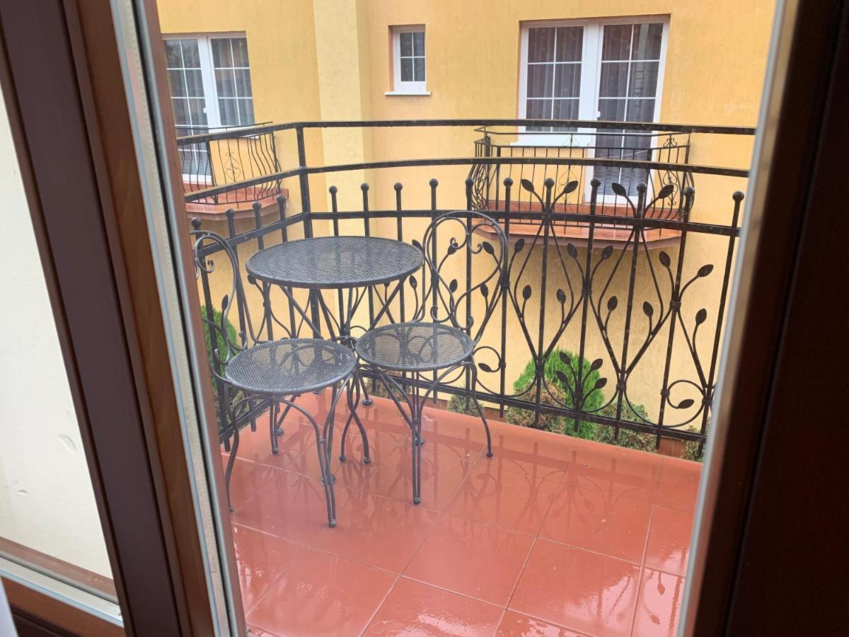 Apartamenty Classic Rewal Exteriör bild